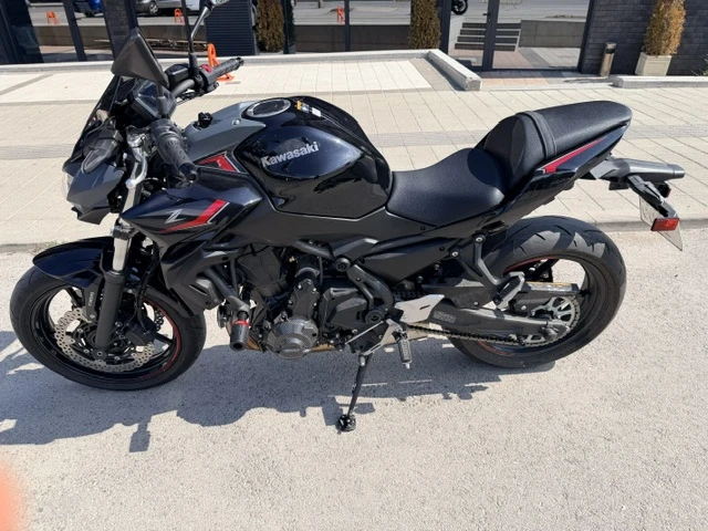 Kawasaki Z  650 A2