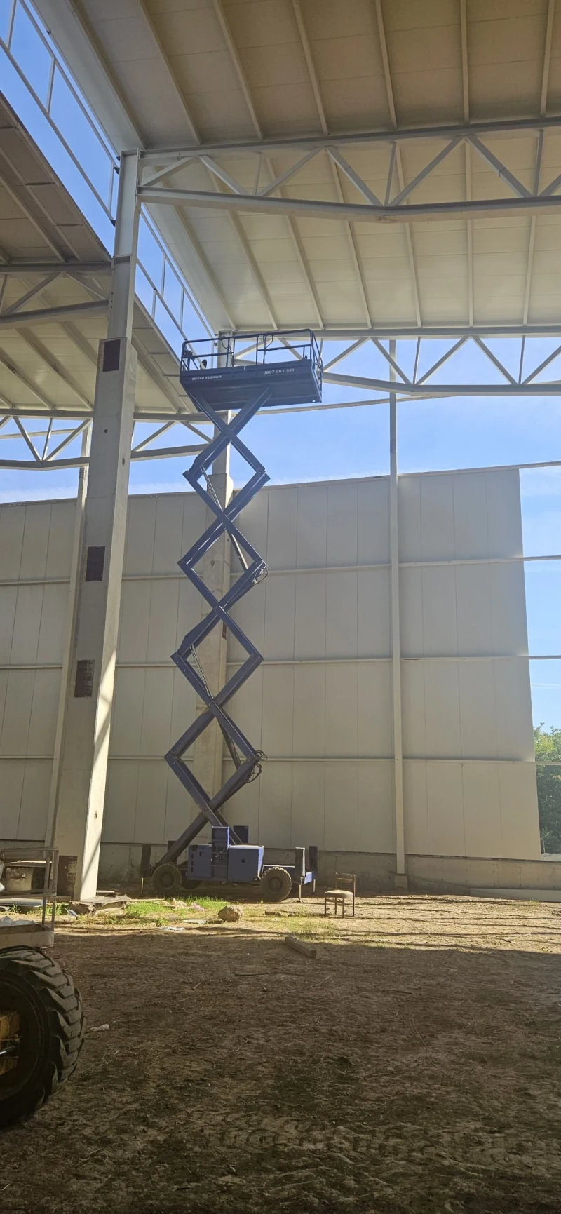 Автовишка Друга марка Дизелова ножична вишка Haulotte H18 SX