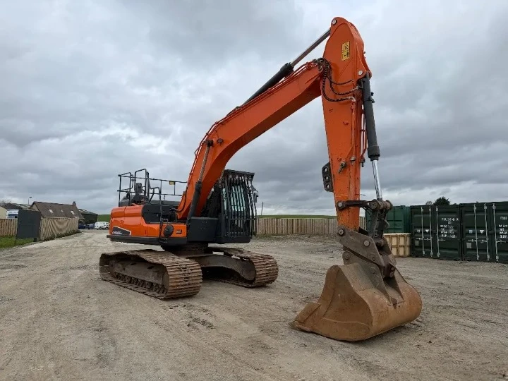 Багер DOOSAN DX 225 LC | Auto.bg — изображение 1