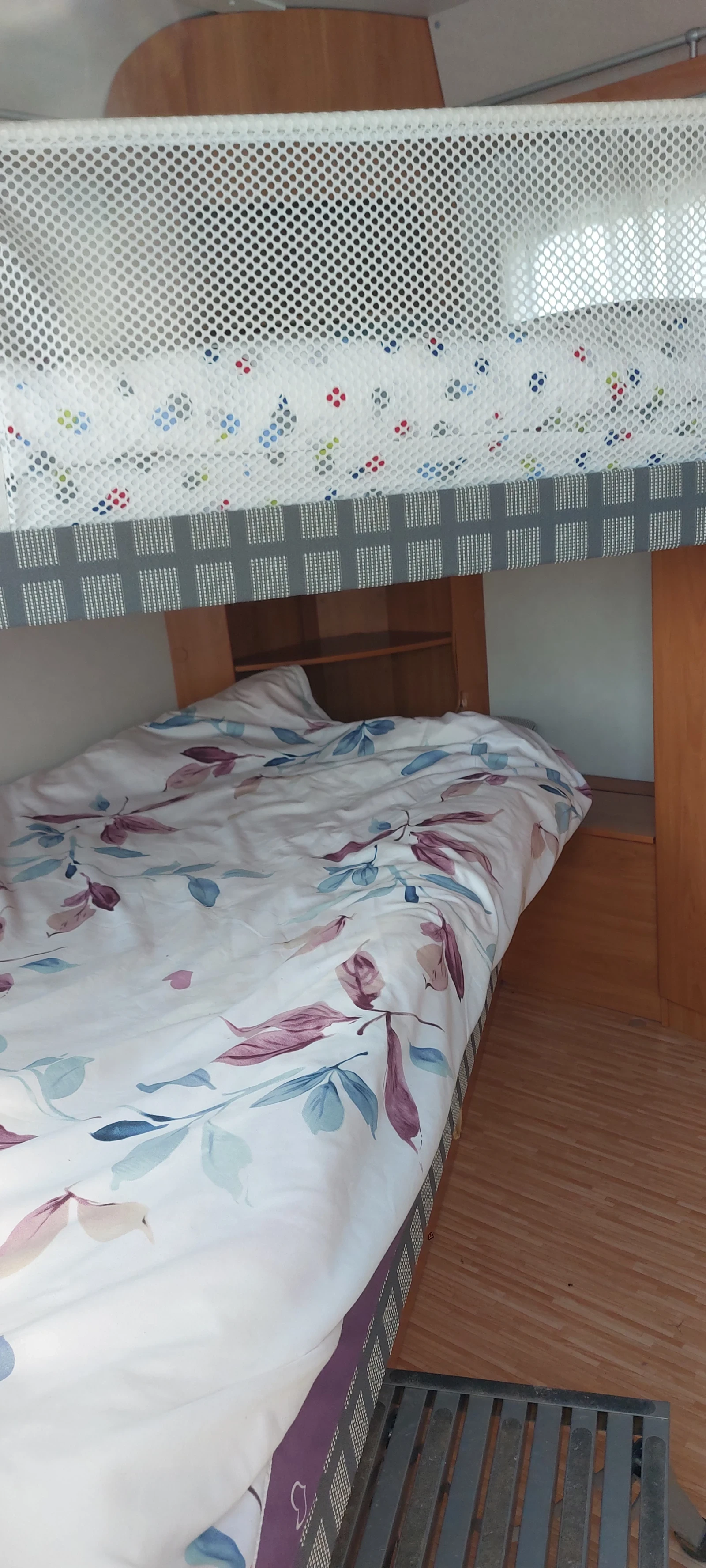 Каравана HYMER / ERIBA Nova Grey , снимка 7 - Каравани и кемпери - 55081961