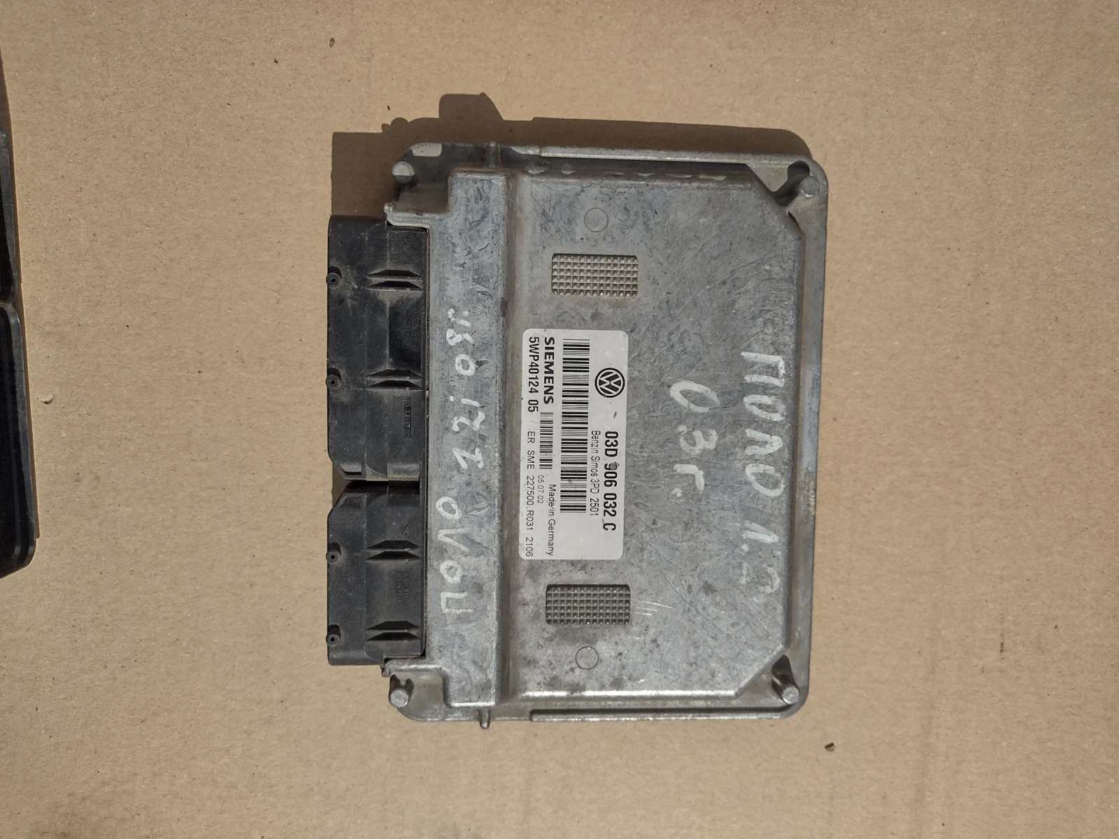 03D 906 032 C   �������� VW POLO 1.2 i    5WP40124 05 | Mobile.bg � ����������� 1