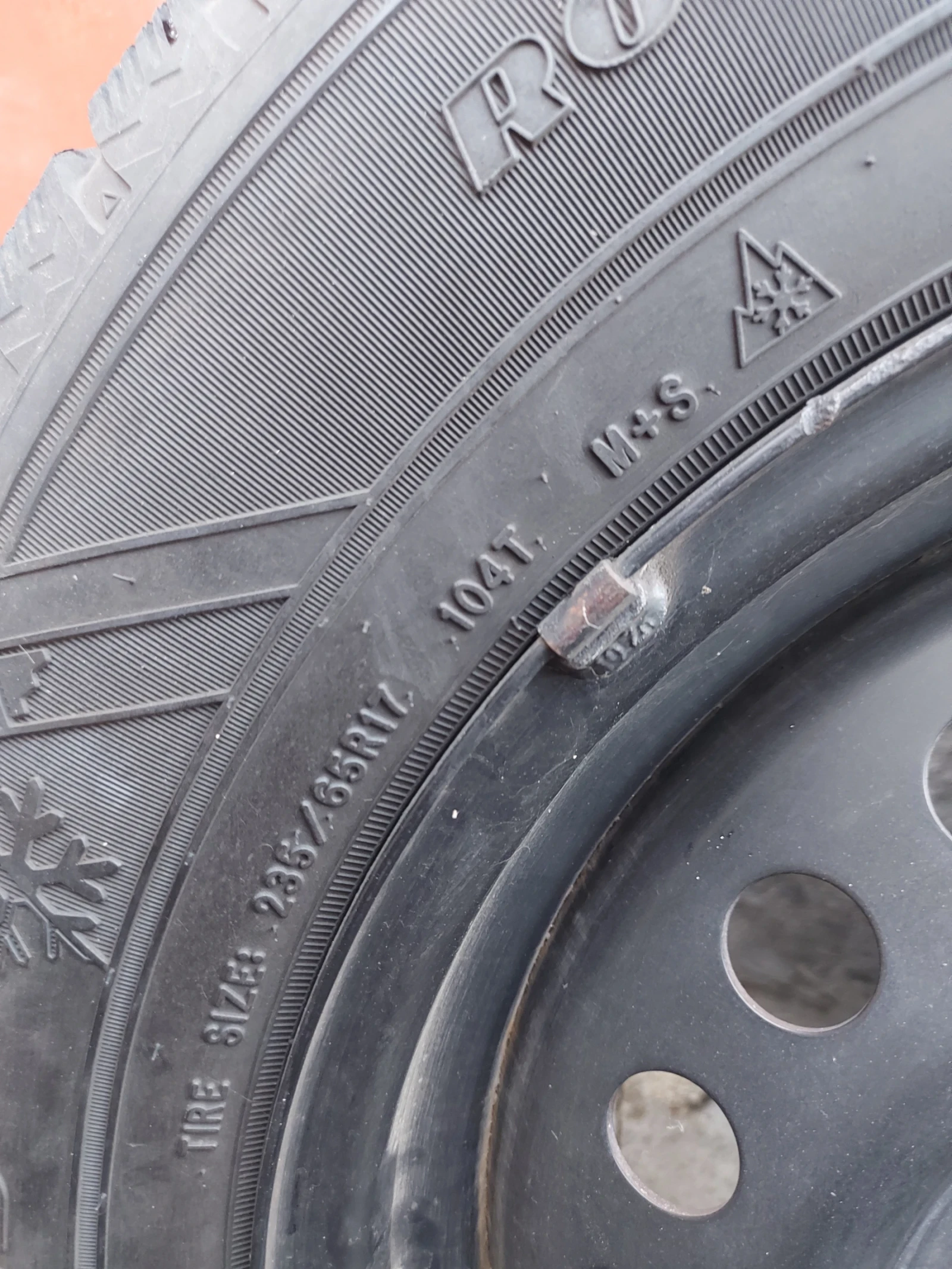 Гуми с джанти Goodyear 235/65R17, снимка 3 - Гуми и джанти - 56323501