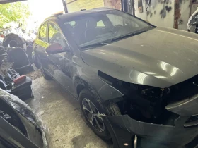 Kia XCeed, снимка 2