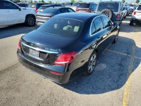 Mercedes-Benz E 400 * * CARFAX * * АВТО КРЕДИТ * * , снимка 3