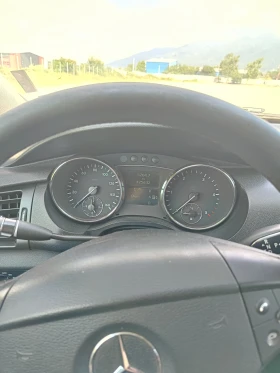 Mercedes-Benz R 320 4Matic Long, снимка 6