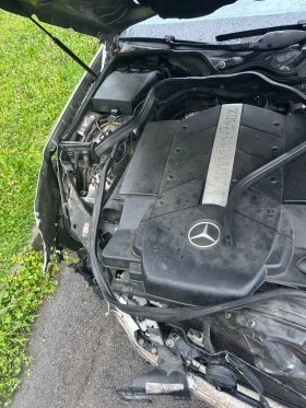 Mercedes-Benz E 500, снимка 4