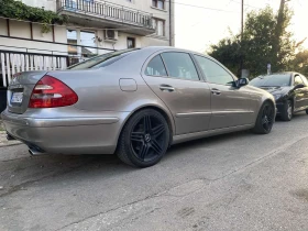 Mercedes-Benz E 500, снимка 1