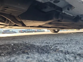 Toyota Camry SE / АВТОКРЕДИТ, снимка 17