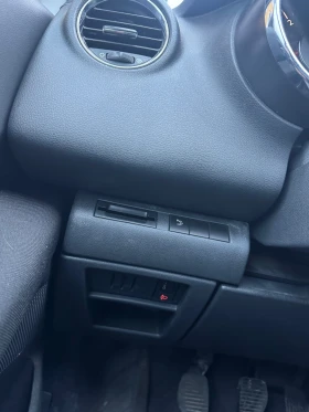 Peugeot 3008 2L 150 К.С -ТОП СЪСТОЯНИЕ ВТОРИ СОБСТВЕНИК , снимка 8