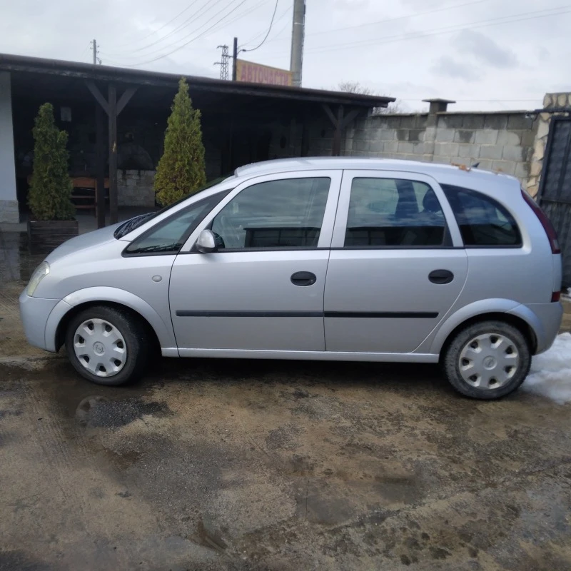 Opel Meriva 1.7CDTI 101к.с., снимка 3 - Автомобили и джипове - 46531795