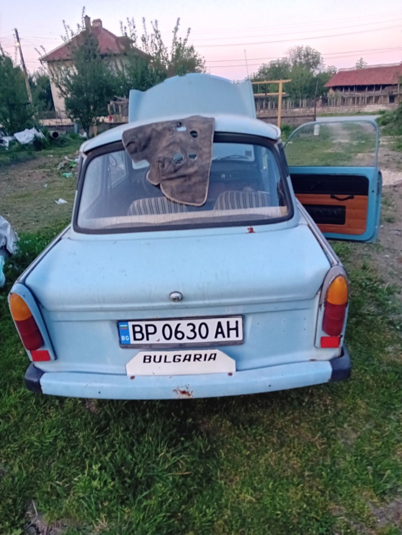 Trabant 601, снимка 3 - Автомобили и джипове - 46009705