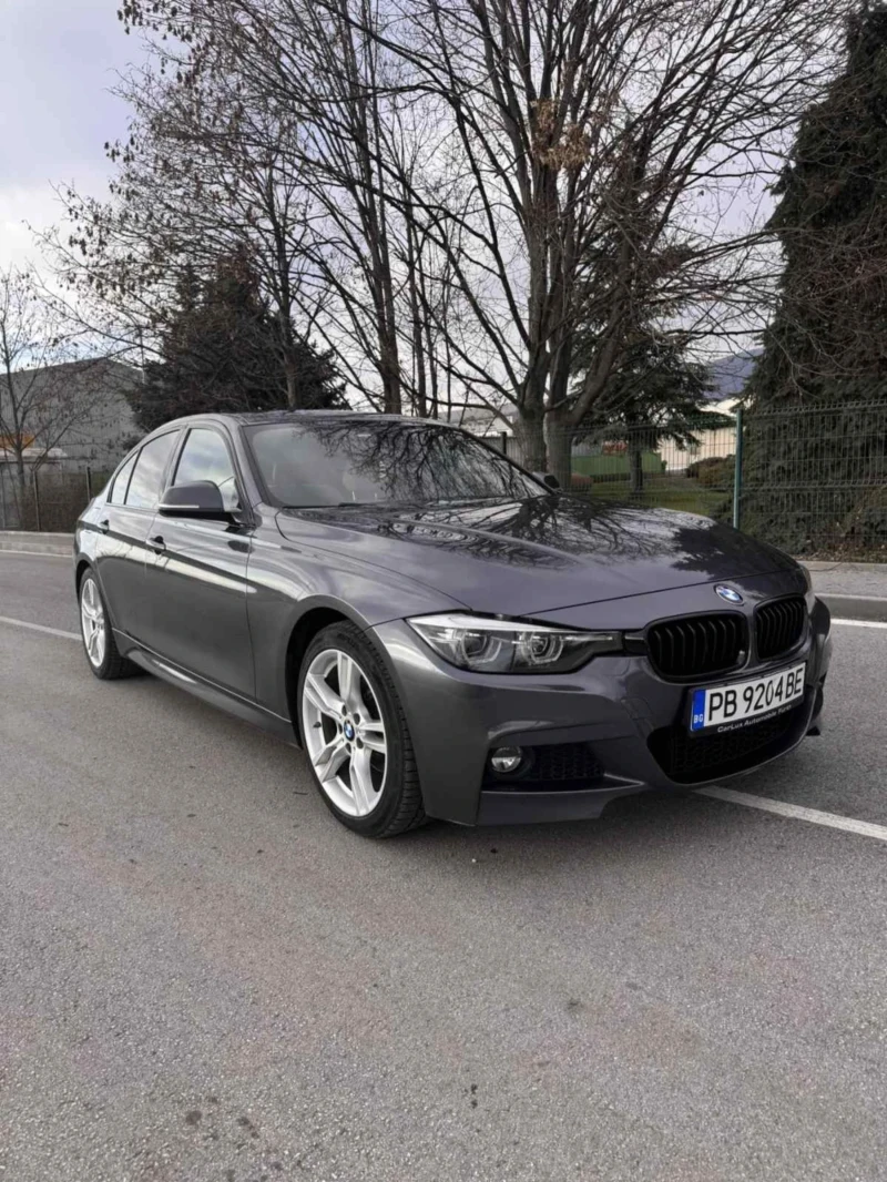 BMW 320 Full M-Performance, снимка 9 - Автомобили и джипове - 48242578