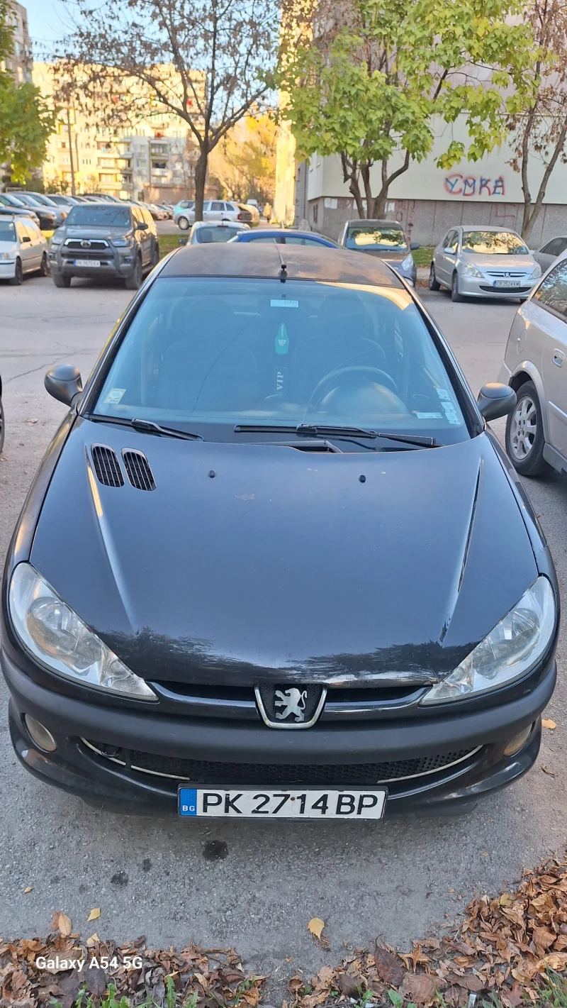 Peugeot 206 Седан, снимка 1 - Автомобили и джипове - 47652666