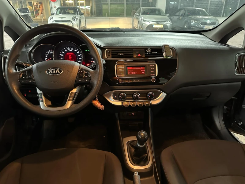 Kia Rio, снимка 7 - Автомобили и джипове - 48101533