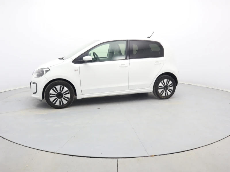 VW Up, снимка 4 - Автомобили и джипове - 48379459