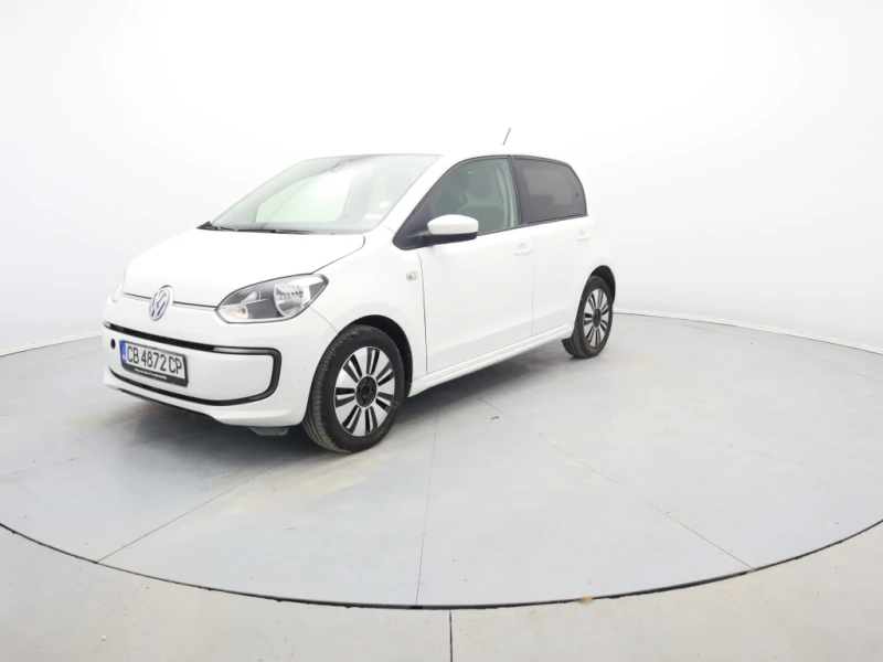 VW Up, снимка 1 - Автомобили и джипове - 48379459