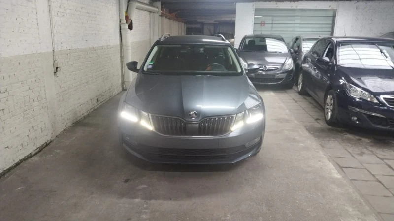 Skoda Octavia 1, 4g tec метан, снимка 4 - Автомобили и джипове - 48431991