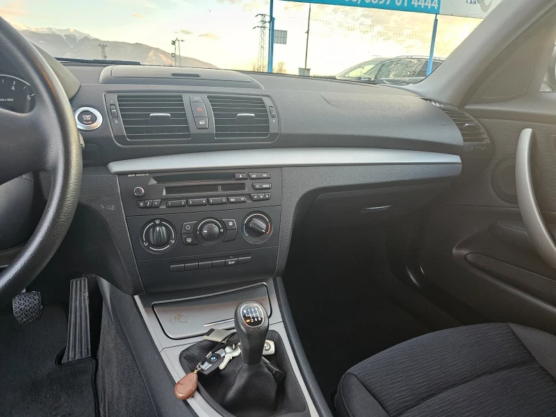 BMW 116 1.6 i  facelift, снимка 11 - Автомобили и джипове - 48499579