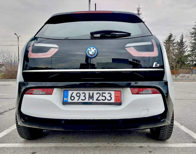 BMW i3 120AH* NAVI* LED* DISTR* PANORAMA* TOP, снимка 5 - Автомобили и джипове - 48814761