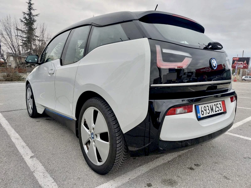 BMW i3 120AH* NAVI* LED* DISTR* PANORAMA* TOP, снимка 4 - Автомобили и джипове - 48814761