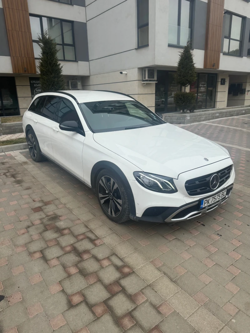 Mercedes-Benz E 220 All Terrain , снимка 8 - Автомобили и джипове - 49137675