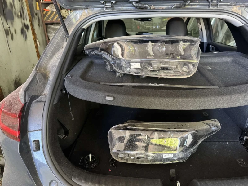 Kia XCeed, снимка 5 - Автомобили и джипове - 51891593