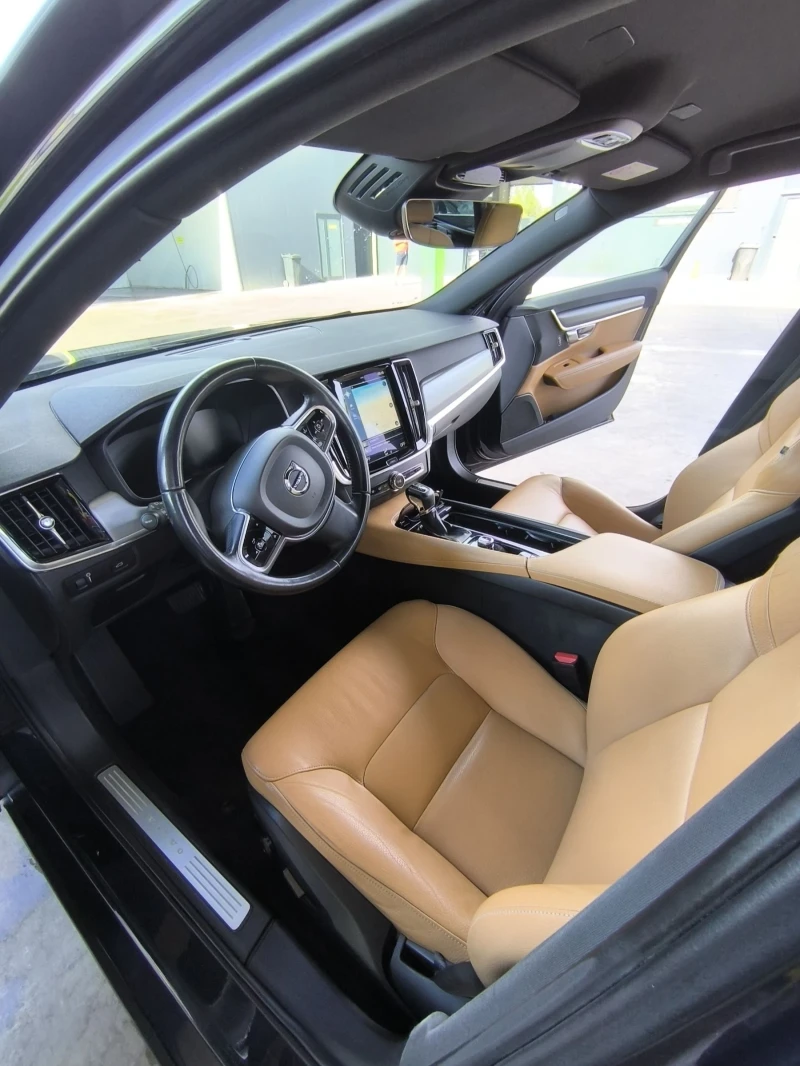 Volvo V90 D4 Momentum, снимка 5 - Автомобили и джипове - 51983029