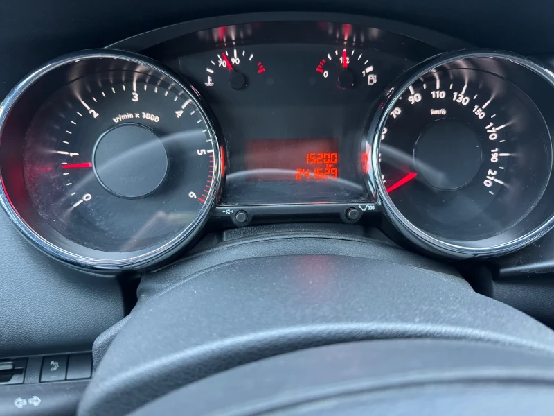 Peugeot 3008 2L 150 К.С -ТОП СЪСТОЯНИЕ ВТОРИ СОБСТВЕНИК , снимка 9 - Автомобили и джипове - 52693389
