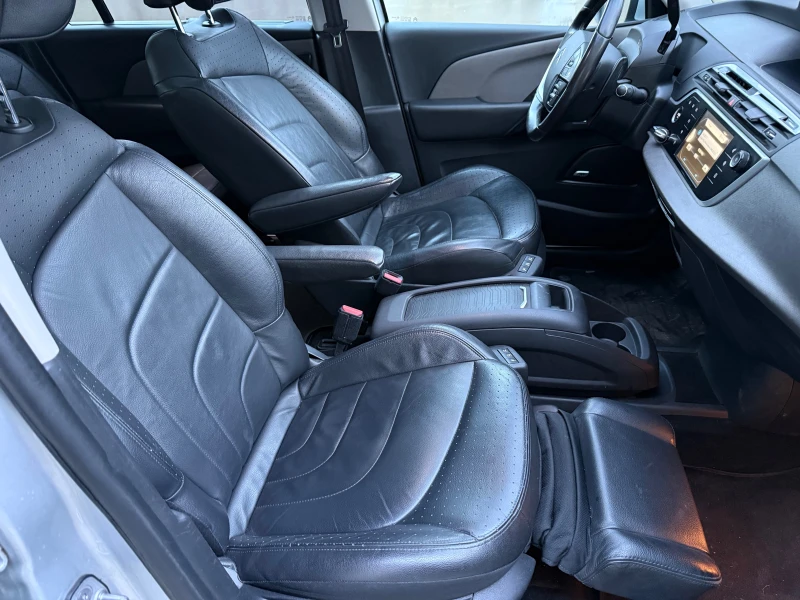 Citroen Grand C4 Picasso 2.0 HDI Exclusive, снимка 7 - Автомобили и джипове - 52886158