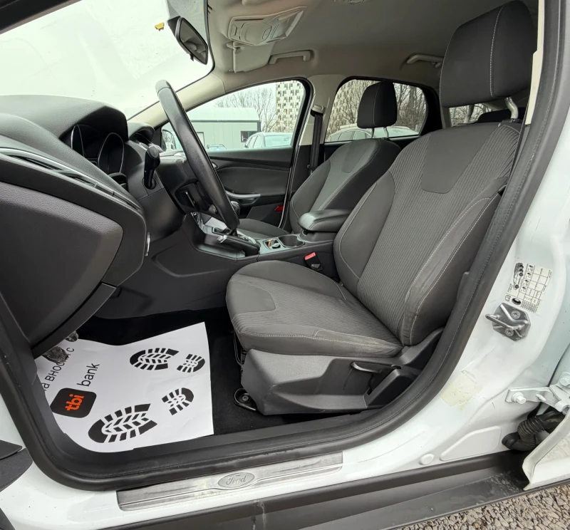 Ford Focus 1.6TDCi 116к.с * Климатроник* * Италия* , снимка 12 - Автомобили и джипове - 53181740