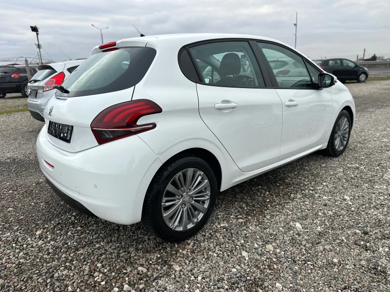 Peugeot 208 1.6 Blue-HDI* EURO 6, снимка 4 - Автомобили и джипове - 53386856