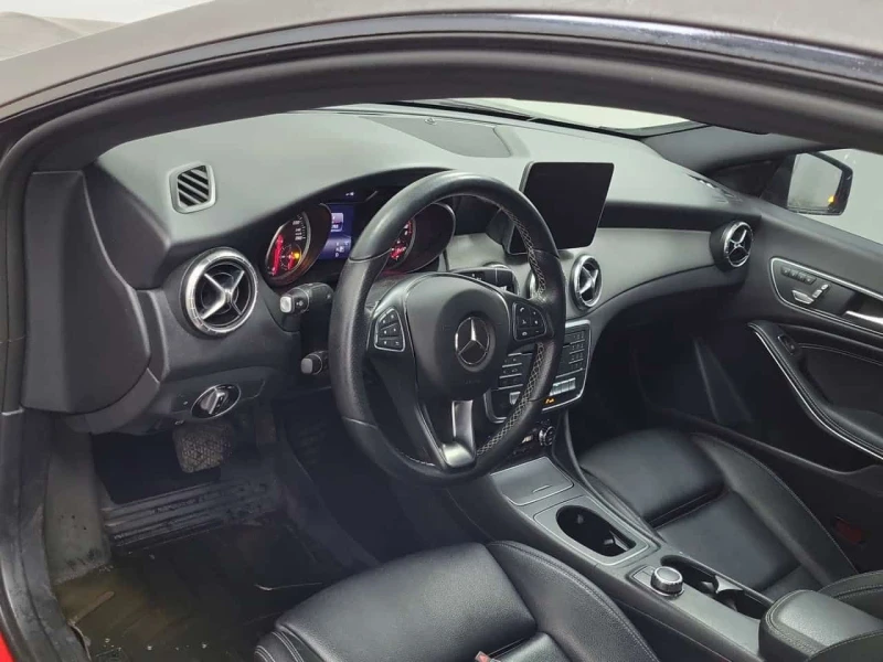 Mercedes-Benz CLA * 250 * CARFAX * ПАМЕТ* ПОДГРЕВИ, снимка 10 - Автомобили и джипове - 53593812