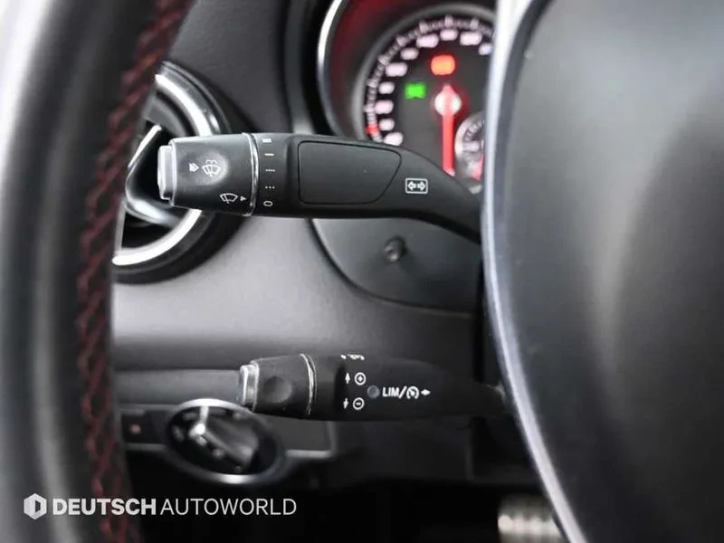 Mercedes-Benz CLA 220 Amg Line, снимка 16 - Автомобили и джипове - 55110837