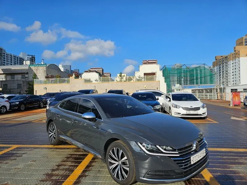 VW Arteon 2.0 Tdi Premium, снимка 2 - Автомобили и джипове - 55610581