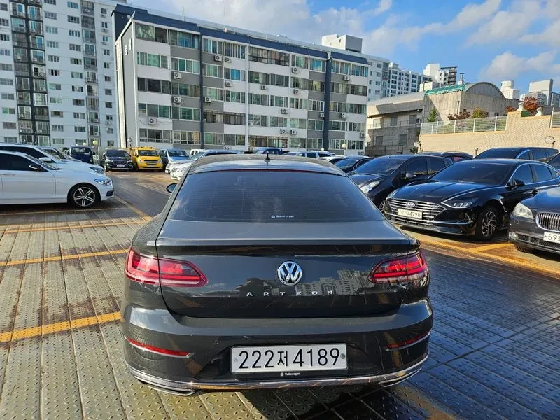 VW Arteon 2.0 Tdi Premium, снимка 5 - Автомобили и джипове - 55610581