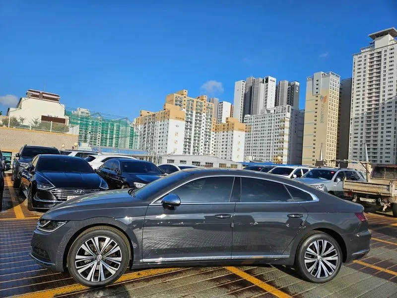 VW Arteon 2.0 Tdi Premium, снимка 7 - Автомобили и джипове - 55610581