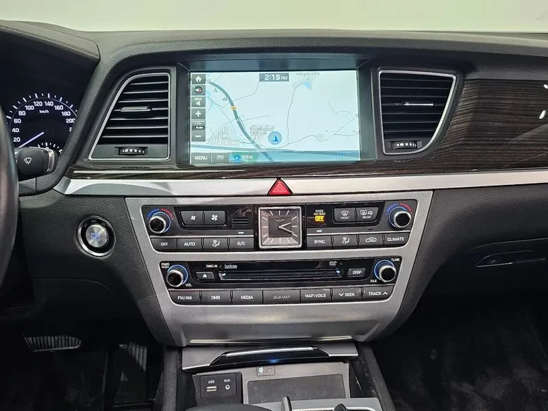 Genesis G80 3.3/AWD/DISTRONIC/�������/HEAD UP/������� �� ����� | Mobile.bg � ����������� 13