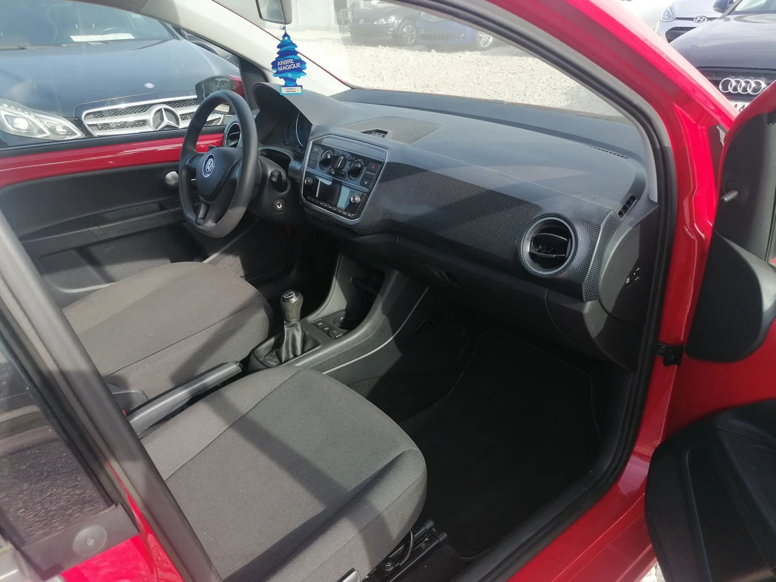 VW Up Facelift | Mobile.bg   12