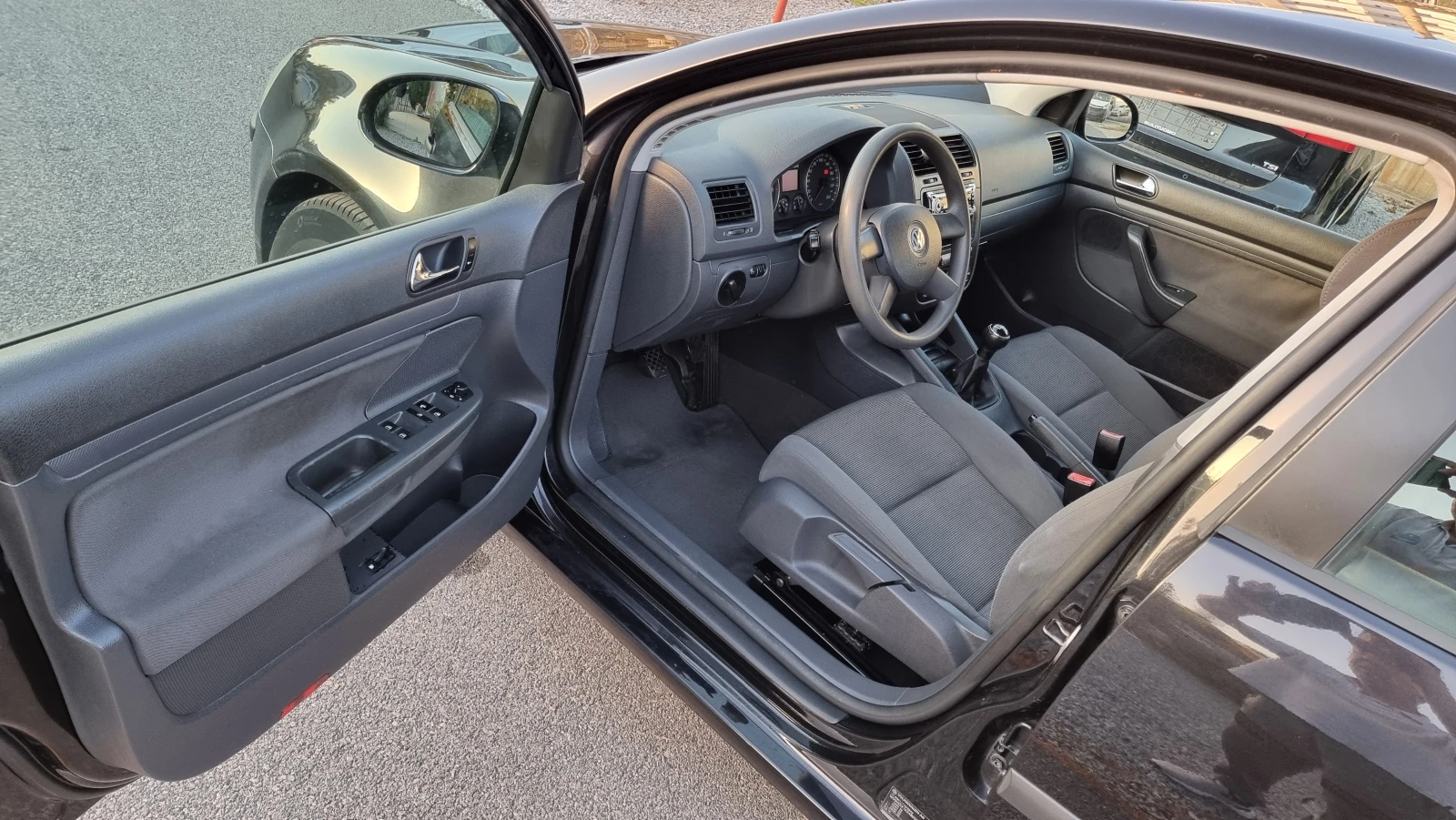 VW Golf 1.9TDI Euro4 - изображение 7