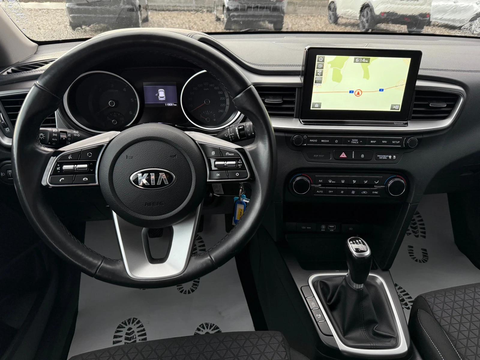 Kia Ceed 1.6 CRDI NAVI LED CAMERA | Mobile.bg — изображение 16