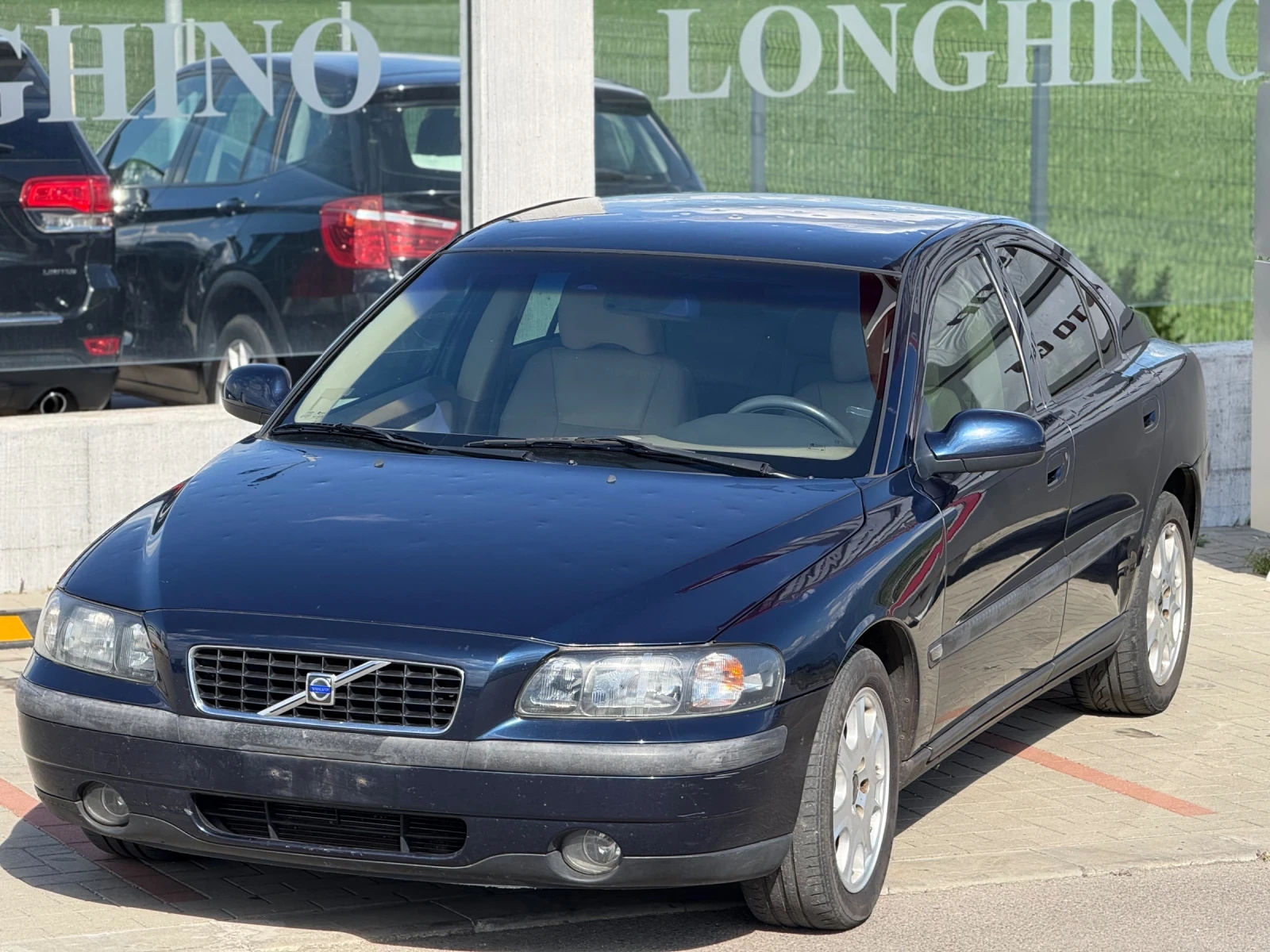 Volvo S60 2.4Diesel D5  - изображение 2