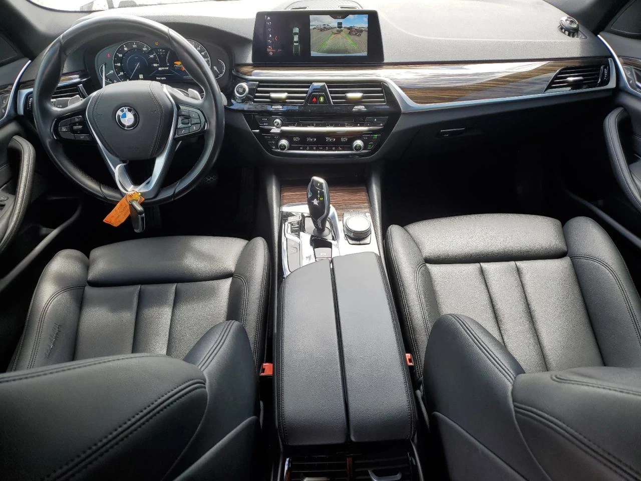 BMW 530E  - изображение 7
