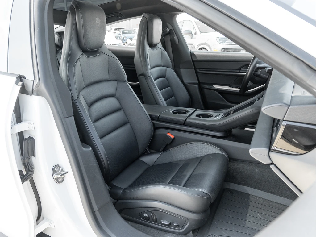 Porsche Taycan 4s Performаnce + / 360/обдух./босе/мъртва точка - изображение 8