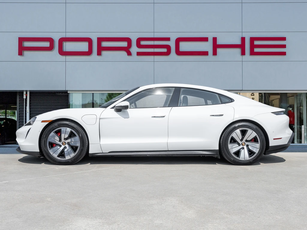 Porsche Taycan 4s Performаnce + / 360/обдух./босе/мъртва точка - изображение 2