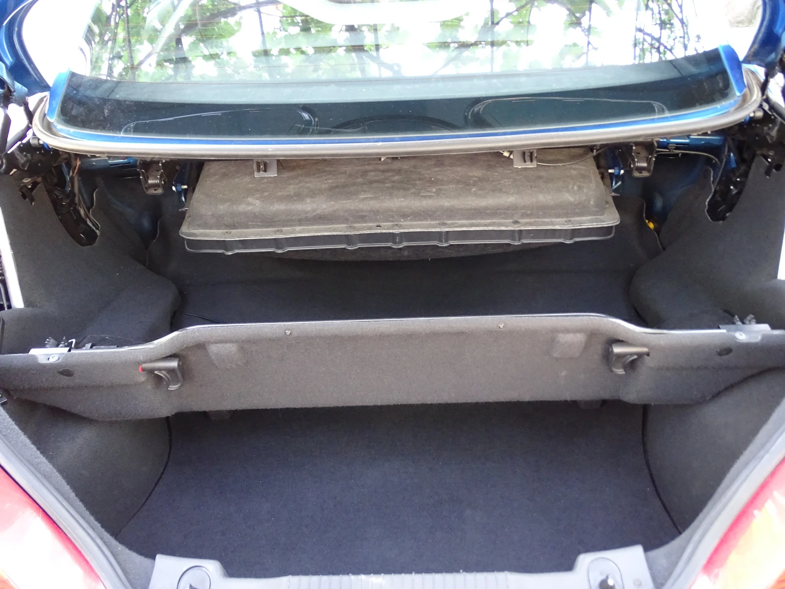 Opel Tigra 1.4 КЛИМАТИК КАБРИО - изображение 9