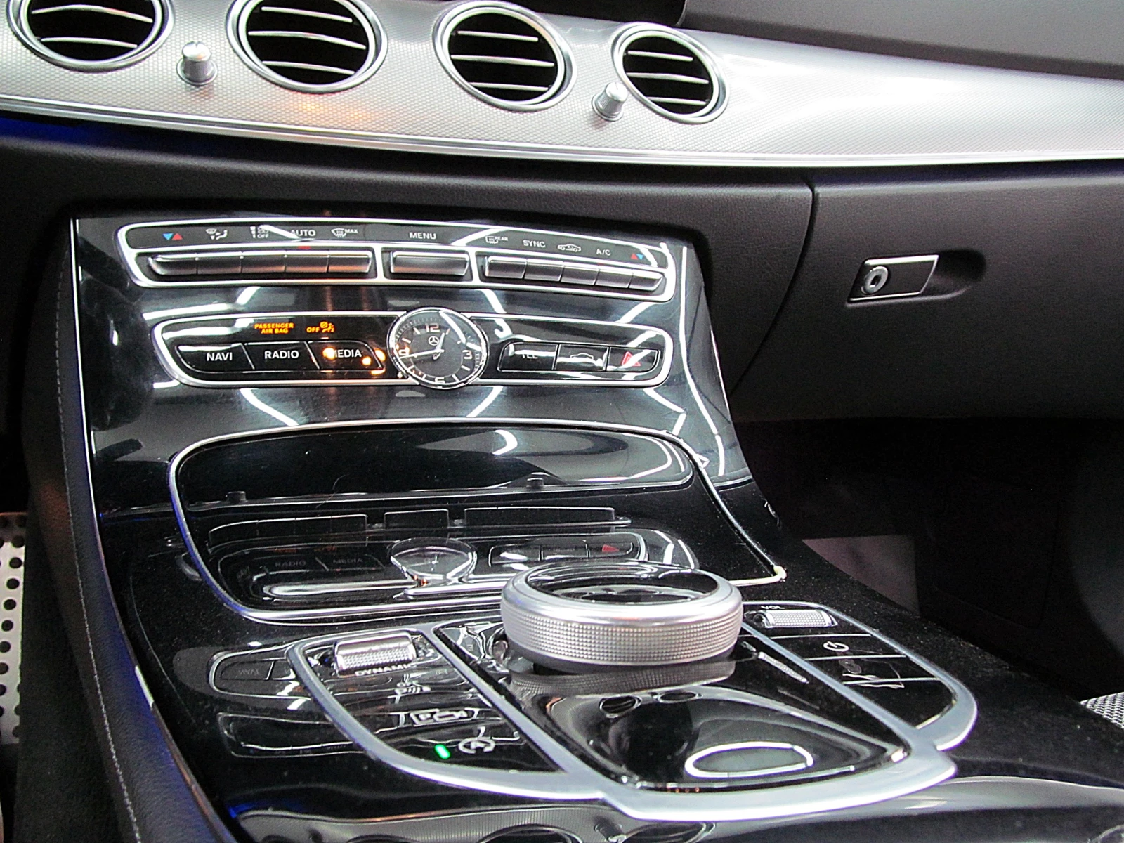 Mercedes-Benz E 220 AMG OPTICA/ECO/START STOP/9GT//  | Mobile.bg   13