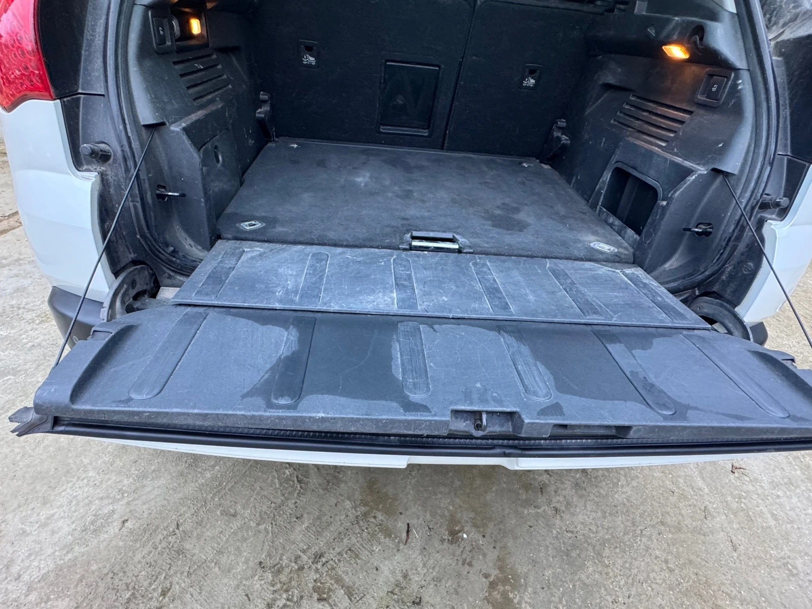 Peugeot 3008 2L 150 К.С -ТОП СЪСТОЯНИЕ ВТОРИ СОБСТВЕНИК  - изображение 5