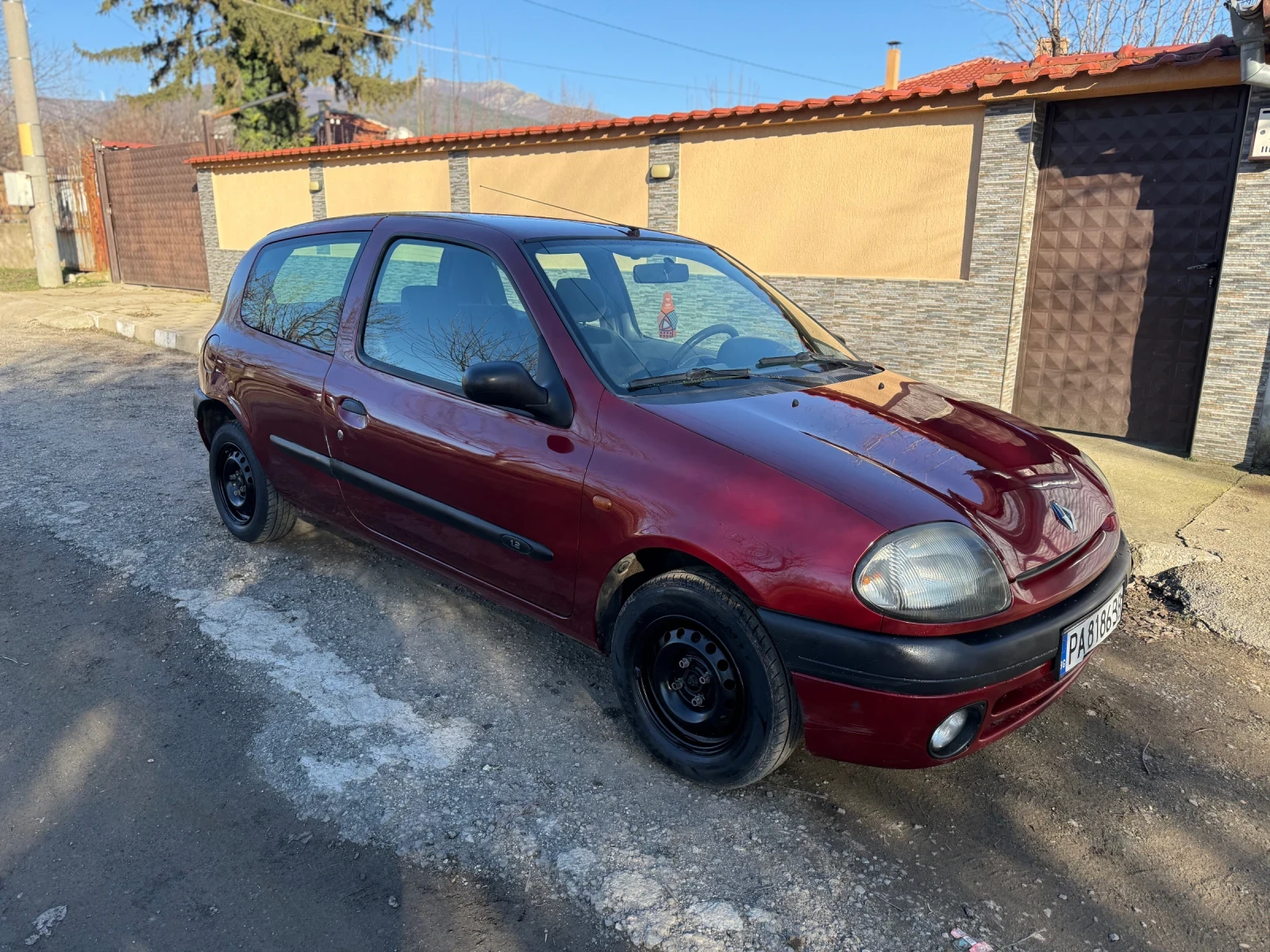 Renault Clio 1.2  - изображение 2