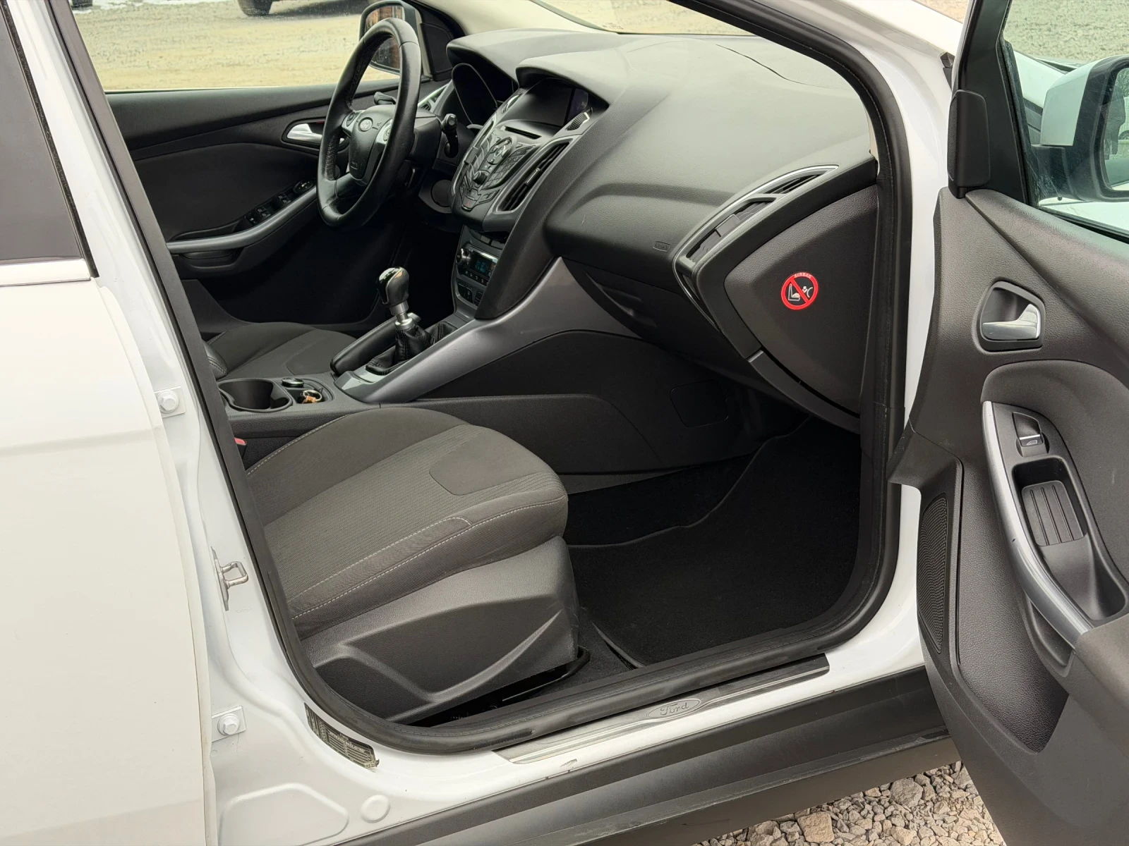 Ford Focus 1.6TDCi 116�.� * �����������* * ������*  | Mobile.bg � ����������� 11