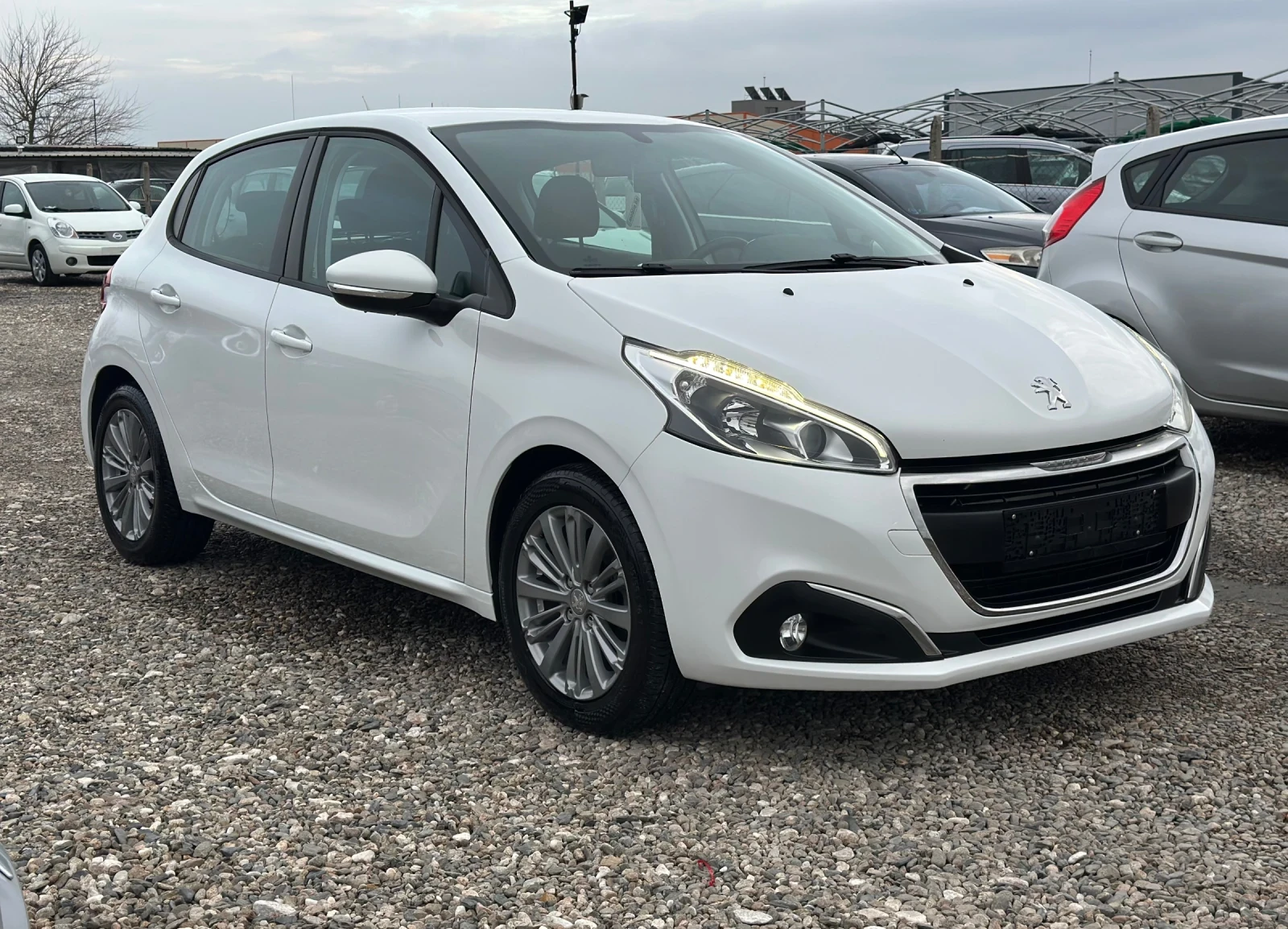 Peugeot 208 1.6 Blue-HDI* EURO 6 - изображение 3